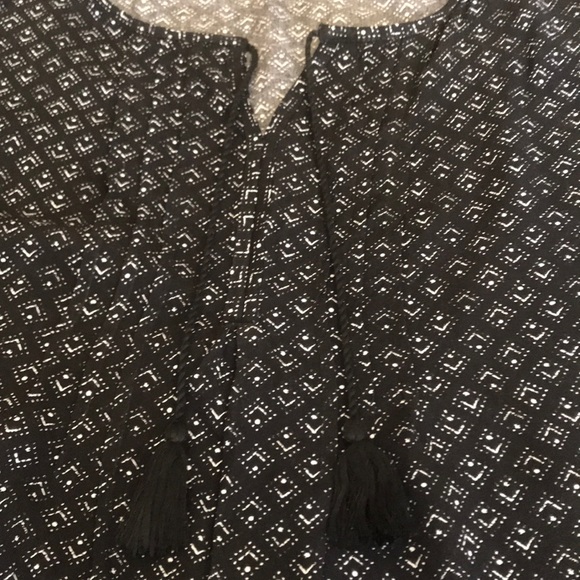 SONOMA black/white print top - Medium - Picture 3 of 6